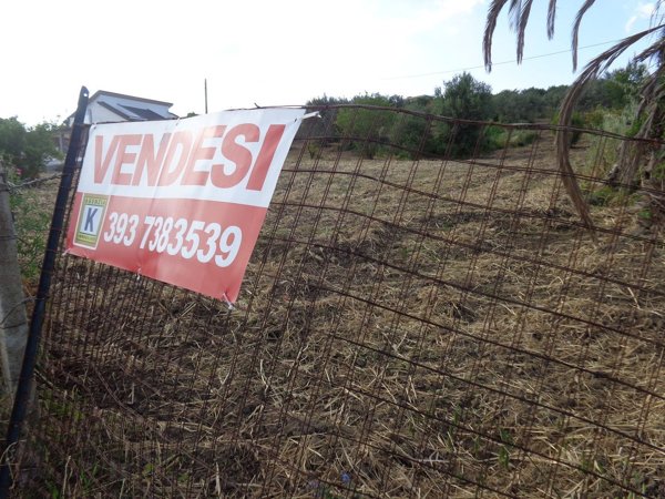 terreno in vendita a San Cataldo