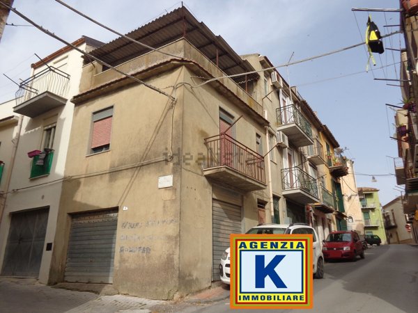 box auto in vendita a San Cataldo