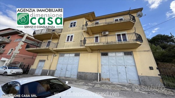 casa indipendente in vendita a San Cataldo