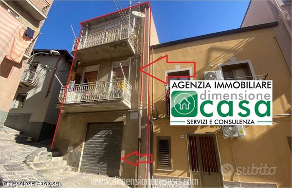 casa indipendente in vendita a San Cataldo