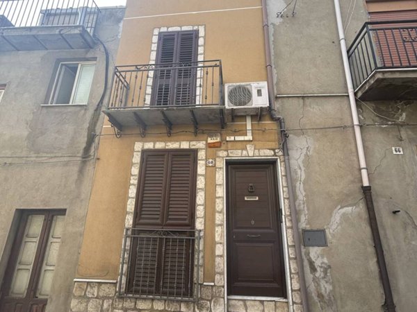 casa indipendente in vendita a San Cataldo