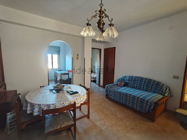 casa indipendente in vendita a Santa Caterina Villarmosa