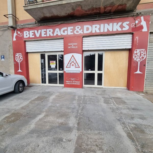 locale commerciale in vendita a Serradifalco in zona Centro Storico