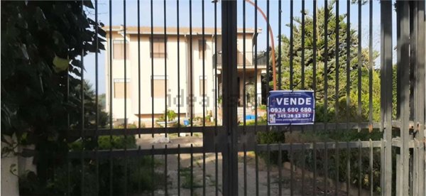 casa indipendente in vendita a Serradifalco