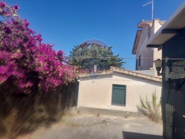 casa indipendente in vendita a Serradifalco