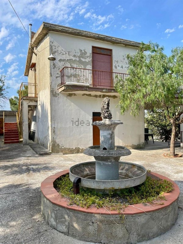 quadrivano in vendita a Serradifalco in zona Grotta d'Acqua