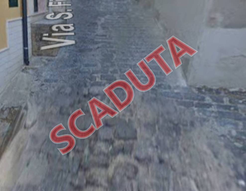 esavano in vendita a Sommatino