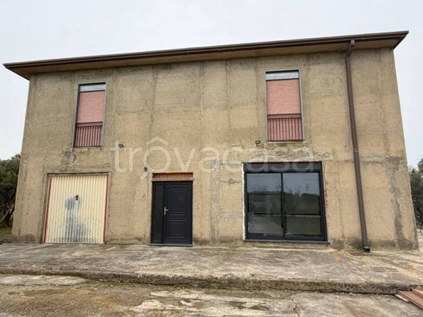 casa indipendente in vendita a Sommatino