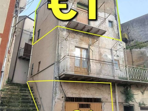 appartamento in vendita a Sutera