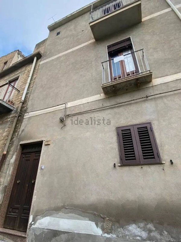 casa indipendente in vendita ad Agira