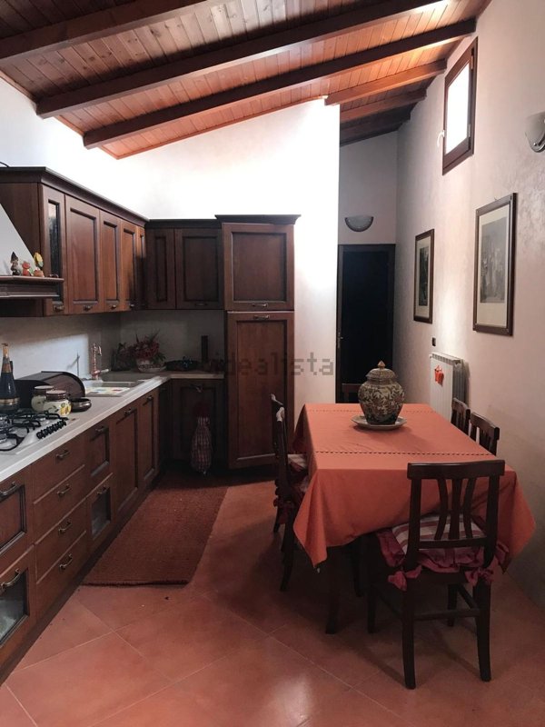 appartamento in vendita ad Agira