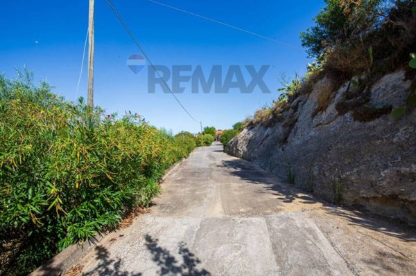 terreno in vendita ad Agira