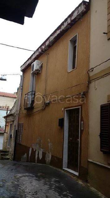 appartamento in vendita ad Aidone