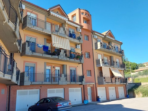 appartamento in vendita ad Aidone