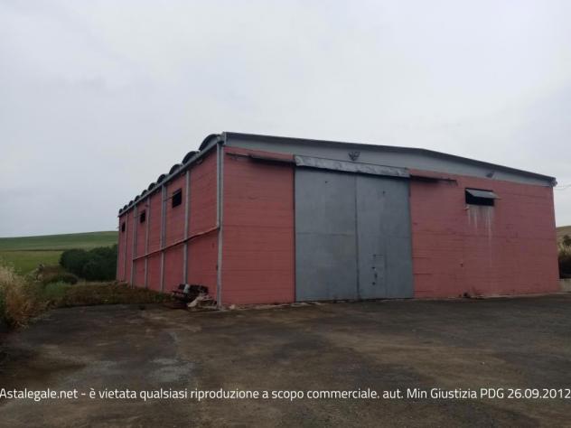 locale commerciale in vendita ad Aidone