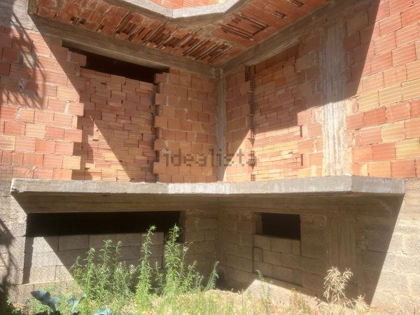 casa indipendente in vendita ad Aidone