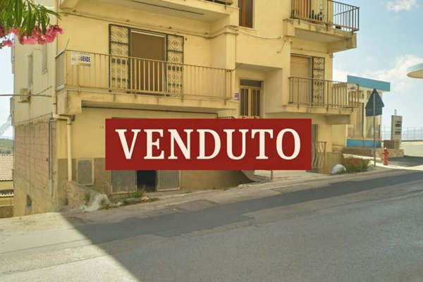appartamento in vendita ad Assoro