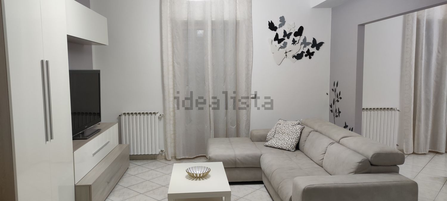 appartamento in vendita ad Assoro