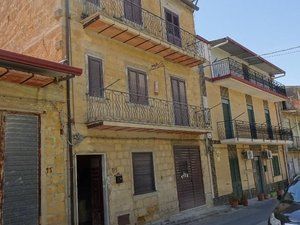 pentavano in vendita a Barrafranca