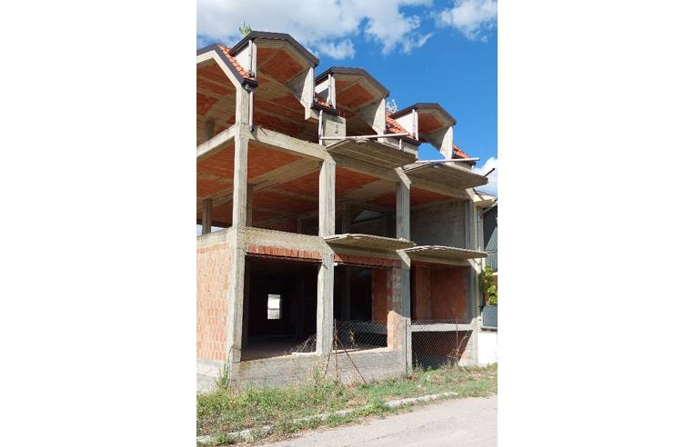 casa indipendente in vendita a Barrafranca