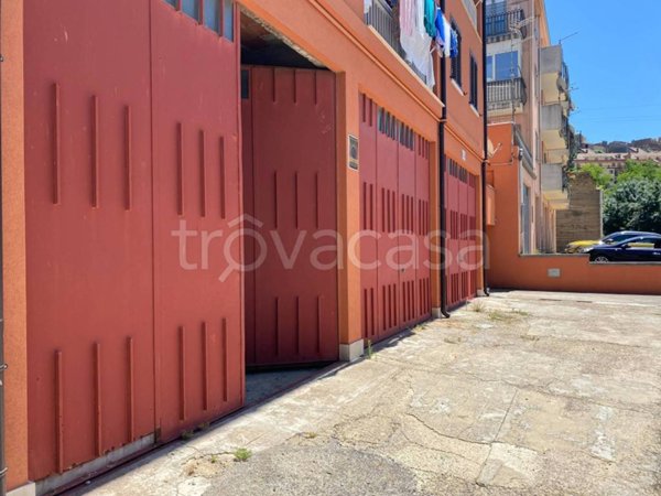 locale commerciale in vendita a Calascibetta