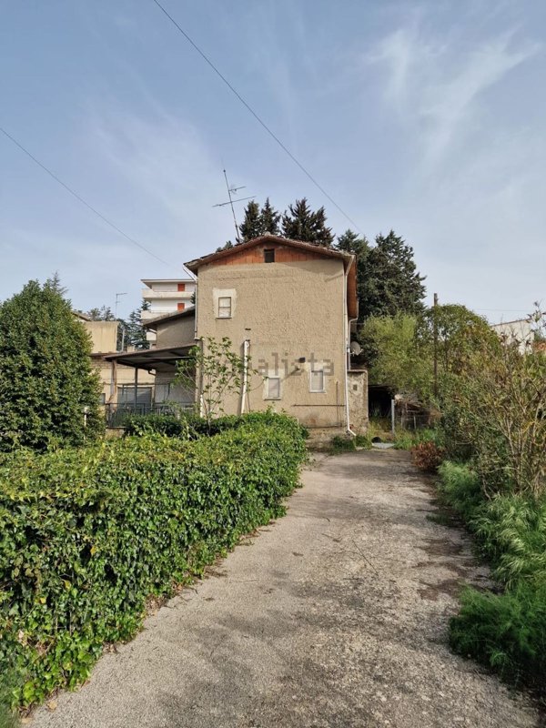 casa indipendente in vendita a Calascibetta