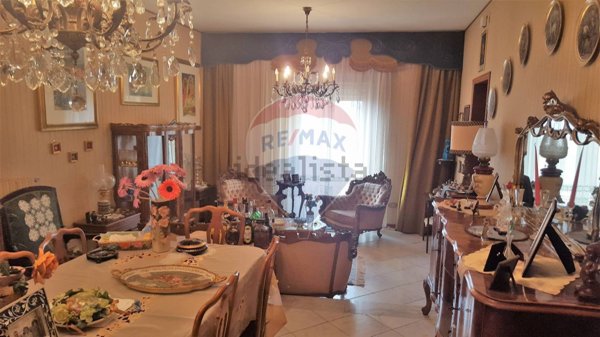 casa indipendente in vendita a Calascibetta