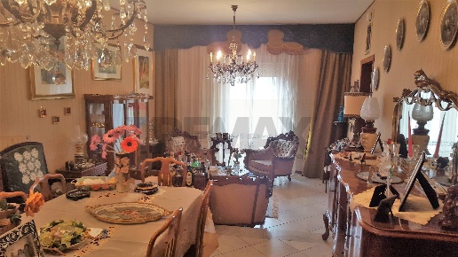 casa indipendente in vendita a Calascibetta