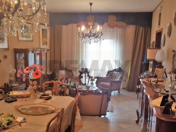 casa indipendente in vendita a Calascibetta