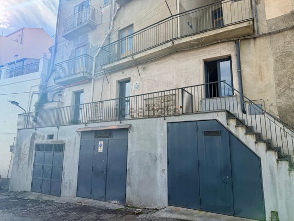 appartamento in vendita a Centuripe
