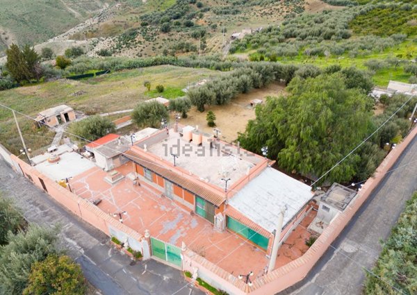 appartamento in vendita a Centuripe in zona Carcaci