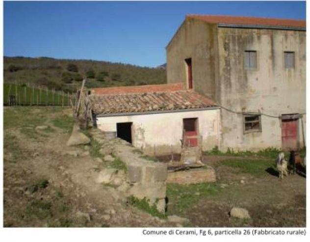 casale in vendita a Cerami