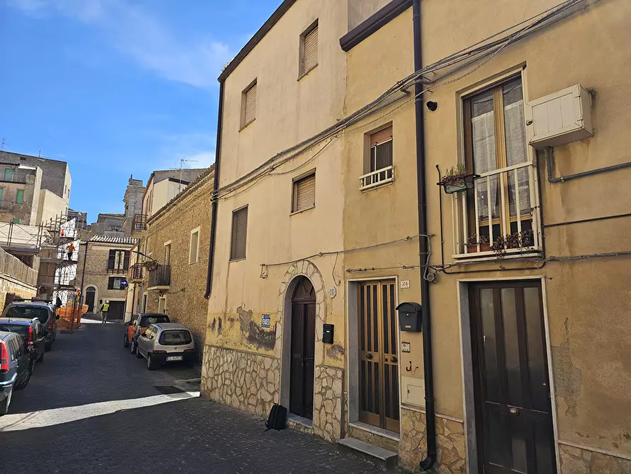 casa indipendente in vendita ad Enna in zona Enna Alta