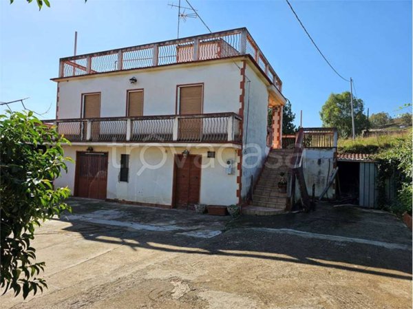 casa indipendente in vendita ad Enna in zona Sant'Anna / Enna Bassa