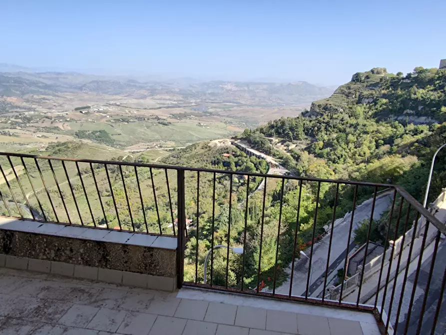 appartamento in vendita ad Enna in zona Enna Alta