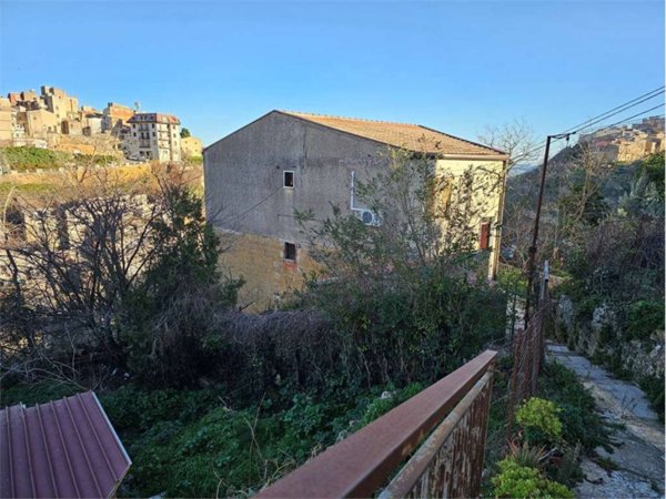 appartamento in vendita ad Enna