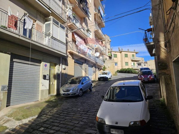 appartamento in vendita ad Enna in zona Enna Alta