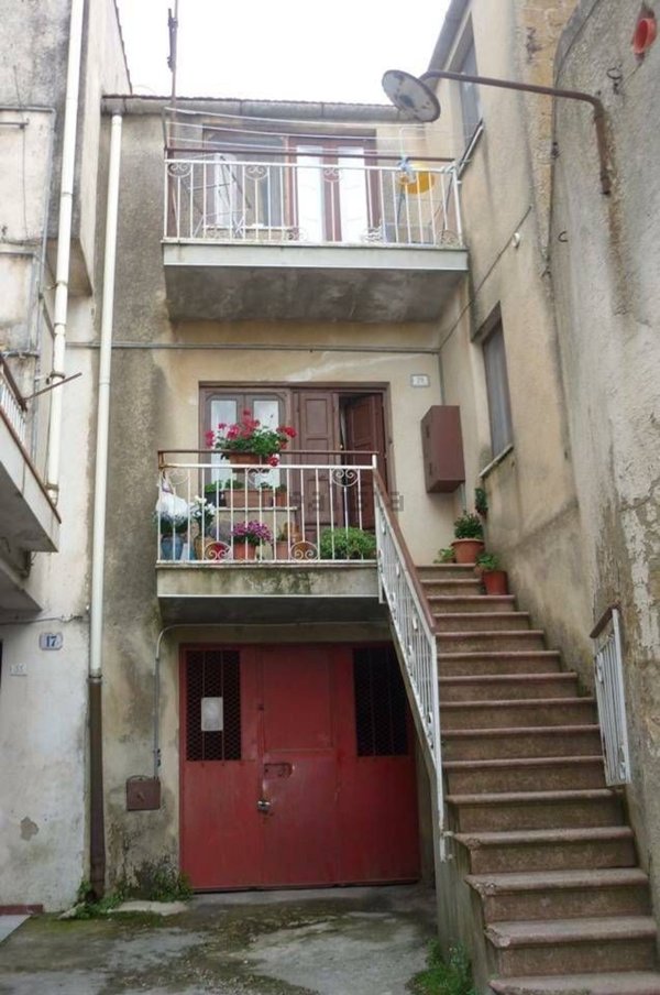 appartamento in vendita ad Enna in zona Enna Alta