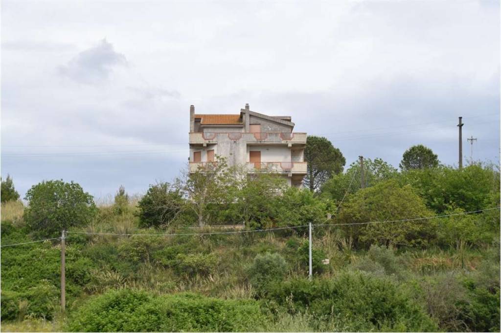 casa indipendente in vendita ad Enna