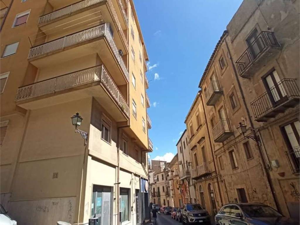 appartamento in vendita ad Enna in zona Enna Alta