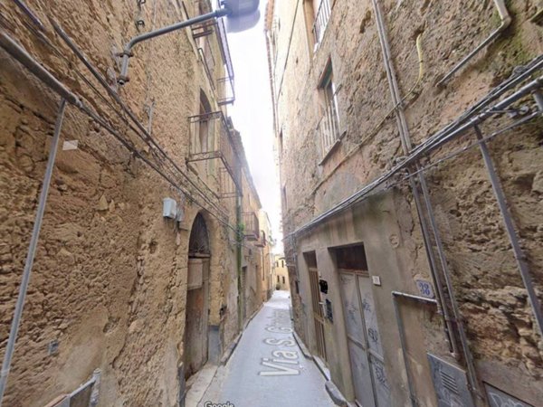 casa indipendente in vendita ad Enna in zona Enna Alta