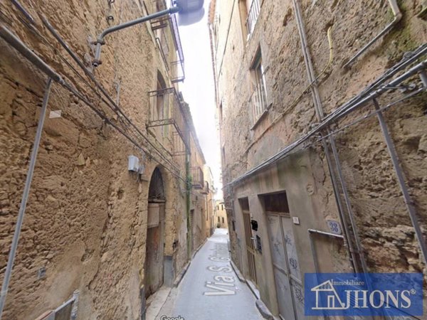 casa indipendente in vendita ad Enna in zona Enna Alta