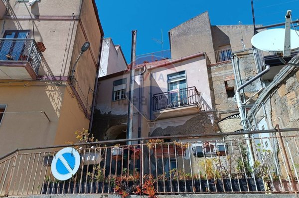 appartamento in vendita ad Enna in zona Enna Alta