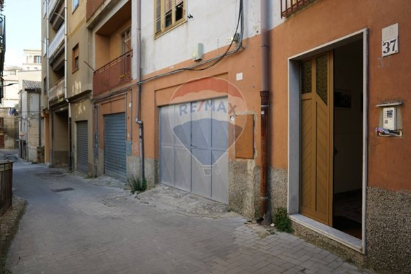 appartamento in vendita ad Enna in zona Enna Alta