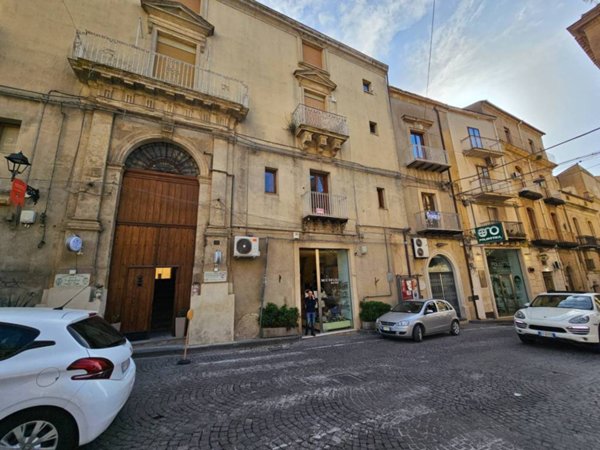 appartamento in vendita ad Enna in zona Enna Alta