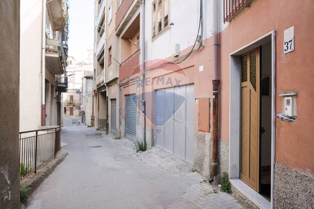 appartamento in vendita ad Enna in zona Enna Alta