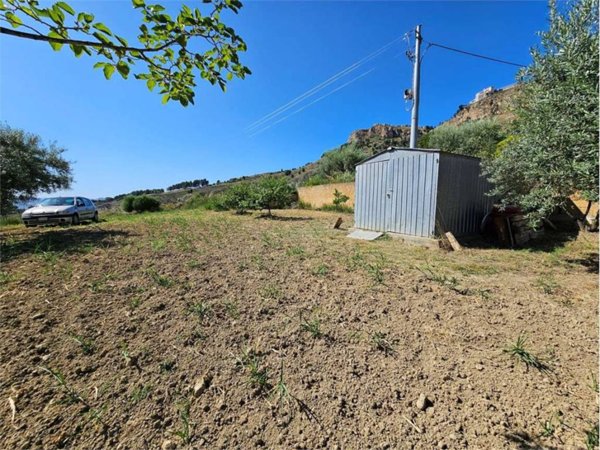 terreno agricolo in vendita ad Enna