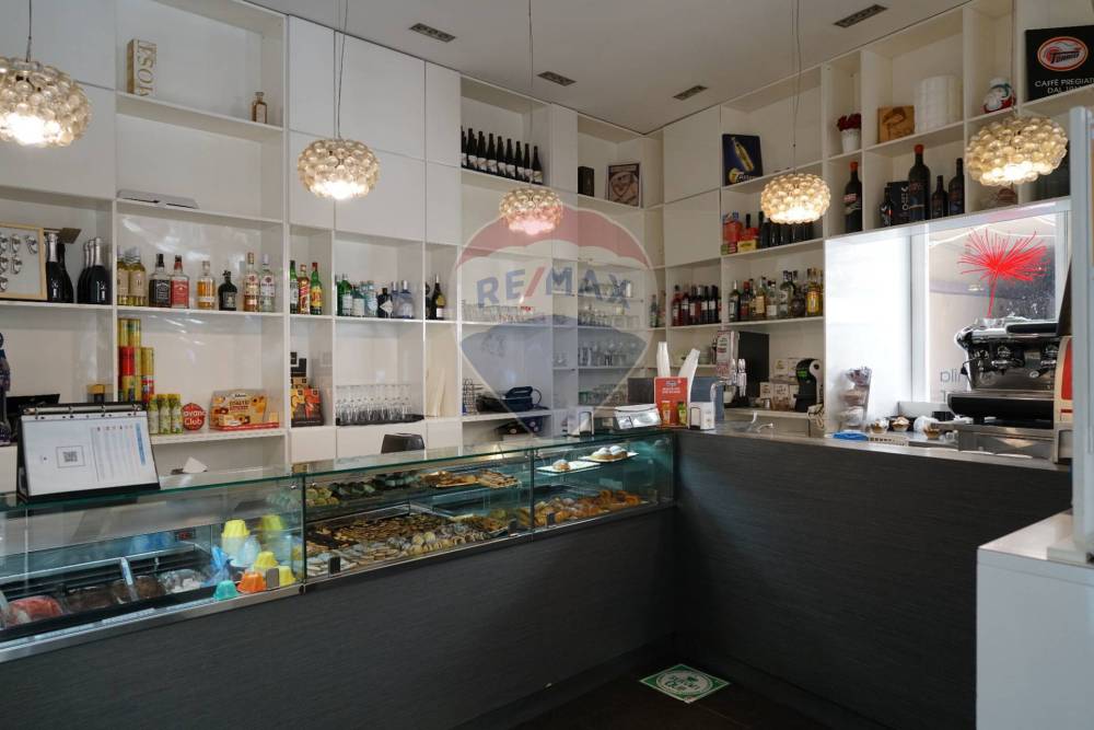 locale commerciale in vendita ad Enna in zona Enna Alta