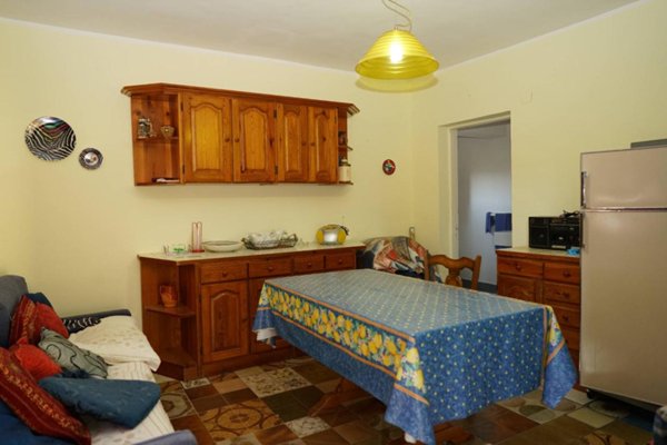 appartamento in vendita ad Enna in zona Pergusa