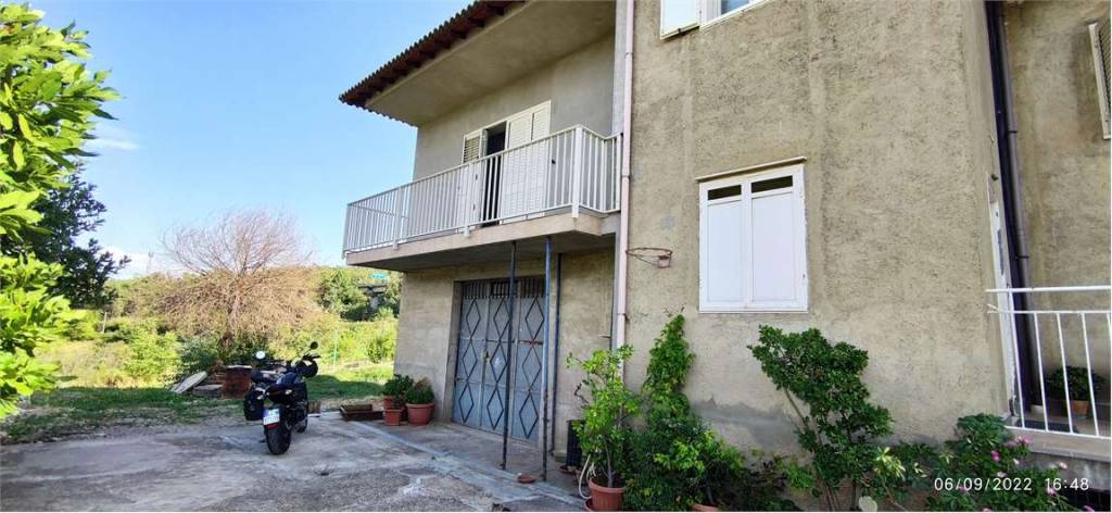 casa indipendente in vendita ad Enna